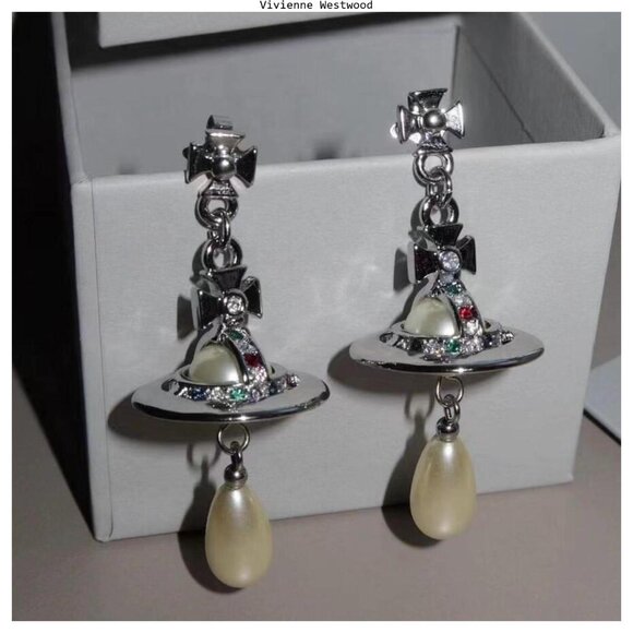 Vivienne Westwood Jewelry - Picture 2 of 3